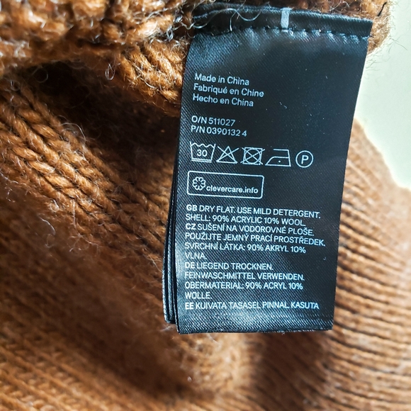 H&M Chunky Knit Chevron Stripe Olive Brown Sweater - Picture 7 of 8